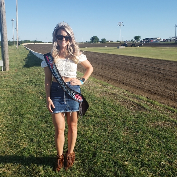 Cute Denim Frayed Skirt Size XS - Picture 4 of 4